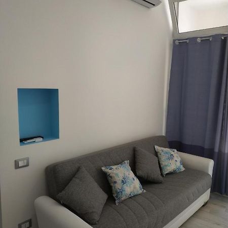 Loft Sul Mare Apartment Giardini Naxos Ngoại thất bức ảnh