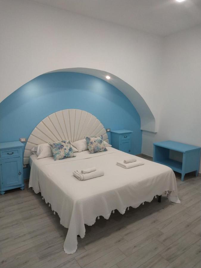 Loft Sul Mare Apartment Giardini Naxos Ngoại thất bức ảnh